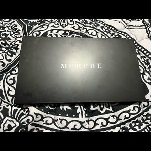 Morphe Blush palette